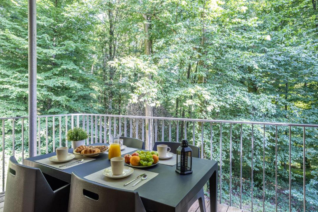 Photo of Patio Balcony in Eppe-Sauvage