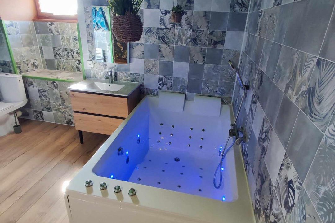 Photo of Bathroom in Saint-Pierre-de-Plesguen