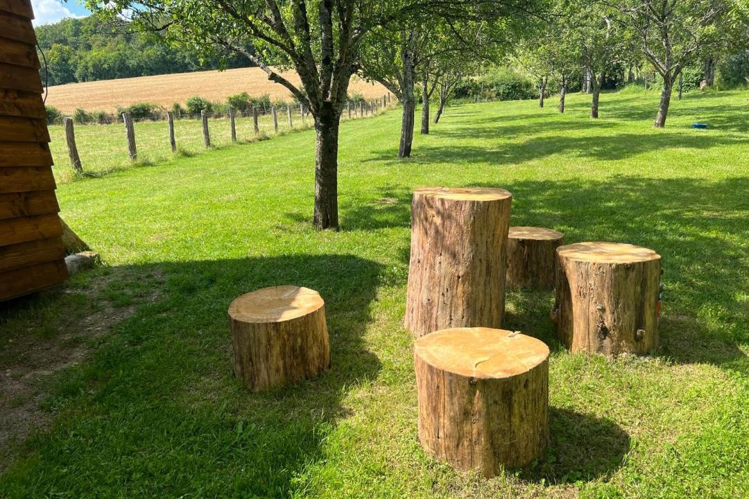 Photo of Others in Chanteraine