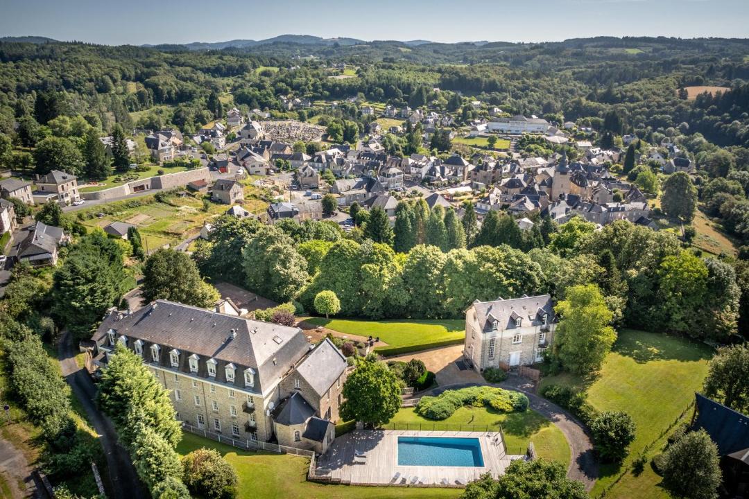 Photo of Buildings in Correze