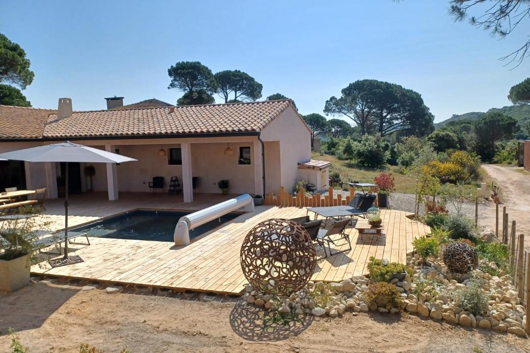 Photo of Others in Moureze