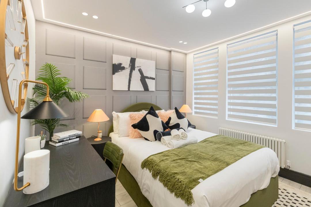 Photo of Bedroom in Tottenham Green