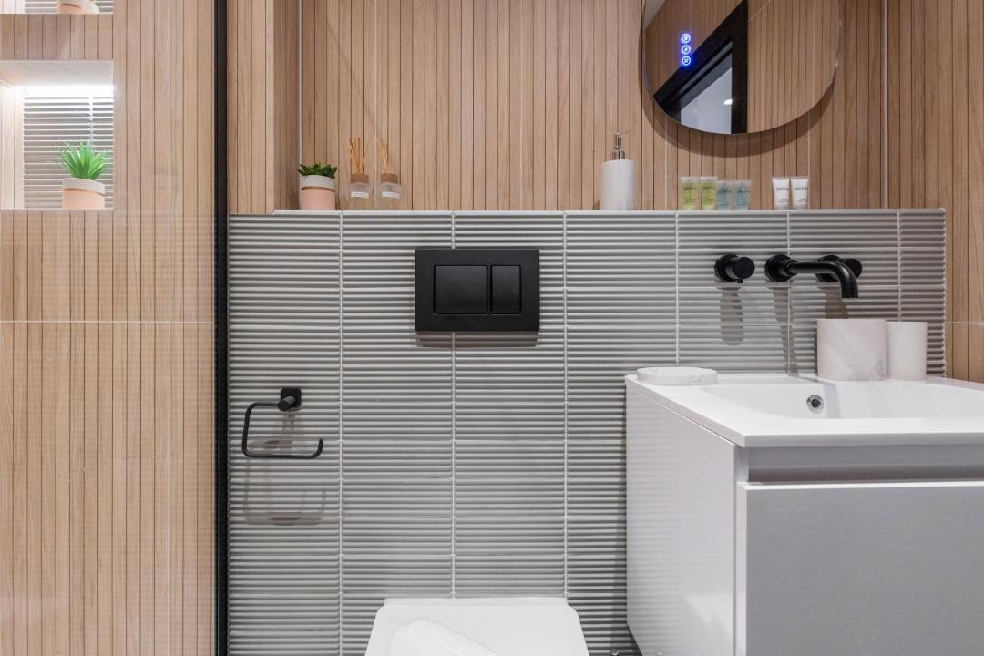 Photo of Bathroom in Tottenham Green