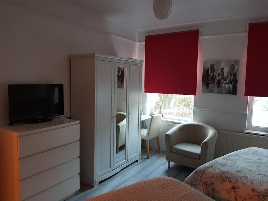 Photo of Bedroom in Greenhithe