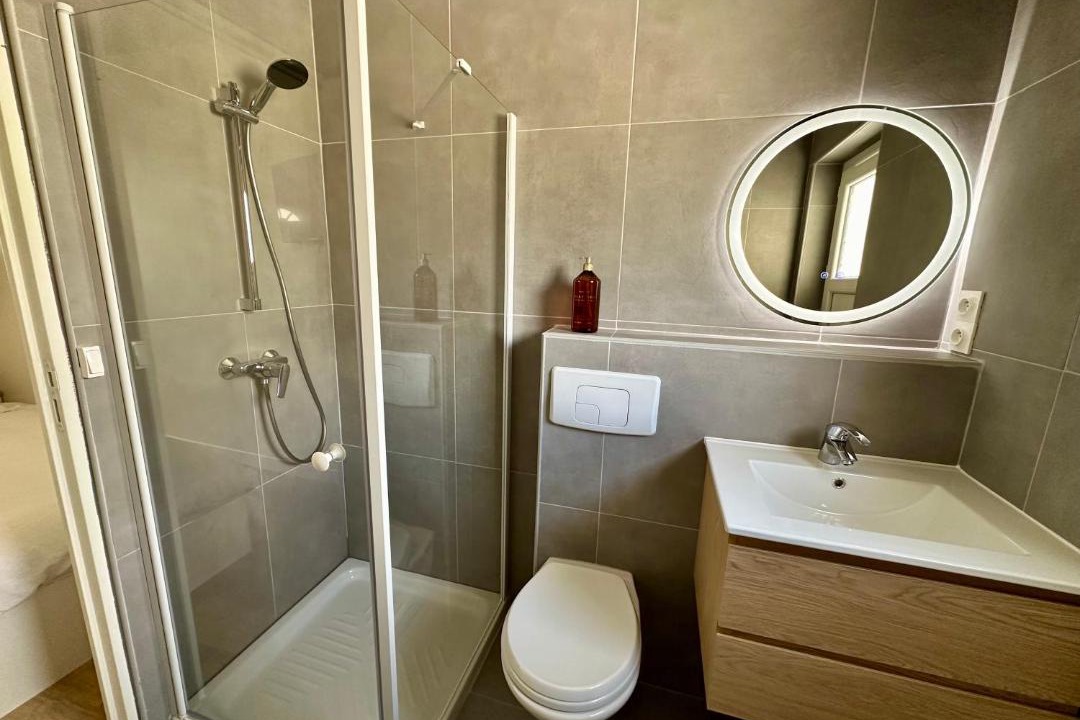 Photo of Bathroom in Justices