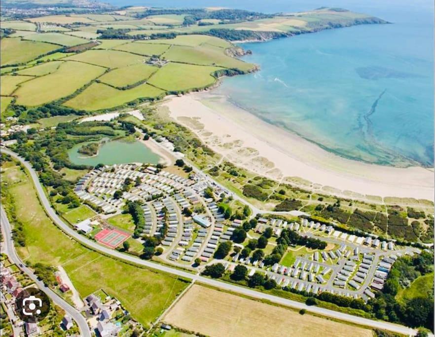 Photo of Others in Par