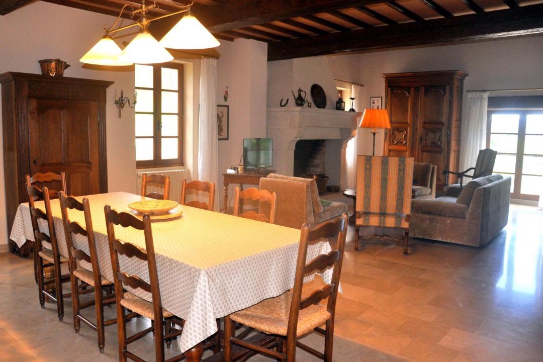 Photo of Others in Visan