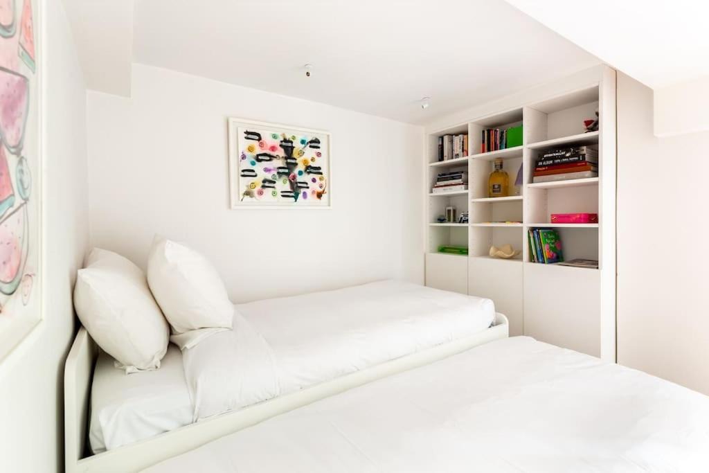 Photo of Bedroom in Saint-Thomas-d'Aquin