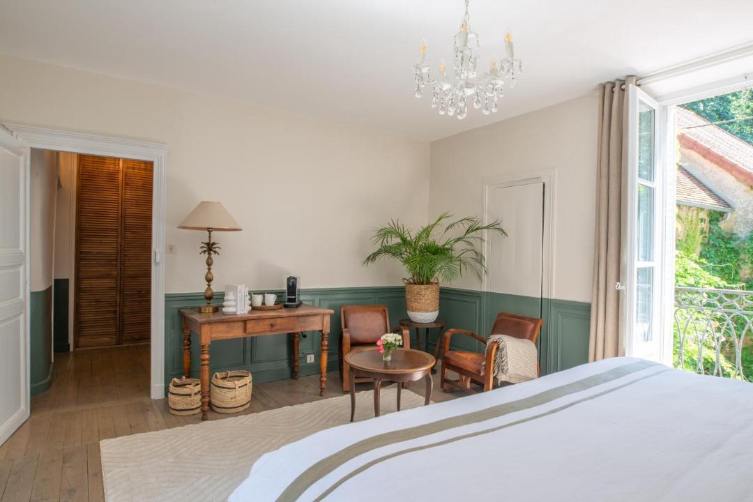 Photo of Bedroom in Couches