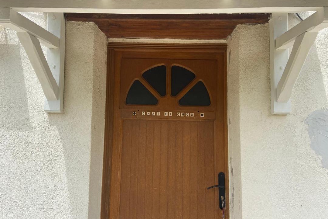 Photo of Others in Lachy