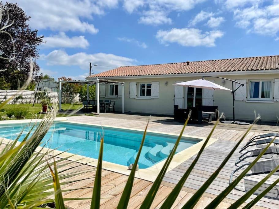 Photo of Others in Loupes