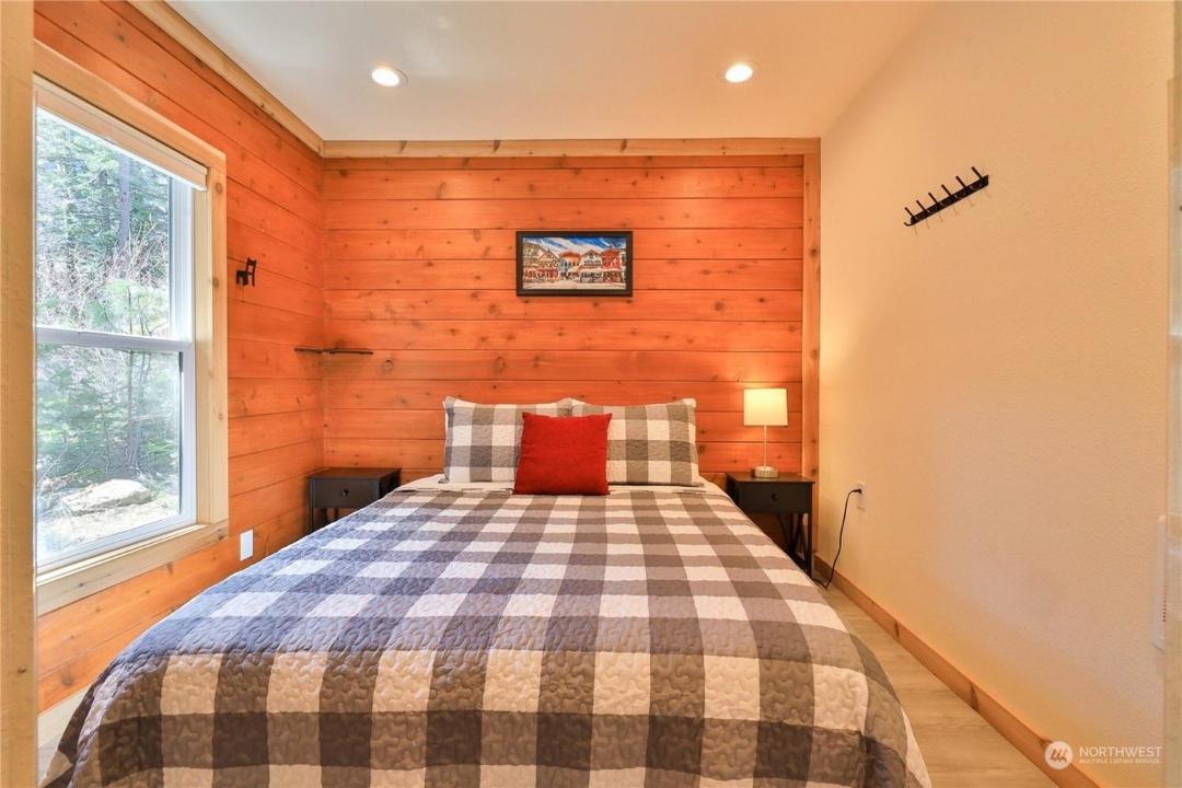 Photo of Bedroom in Leavenworth