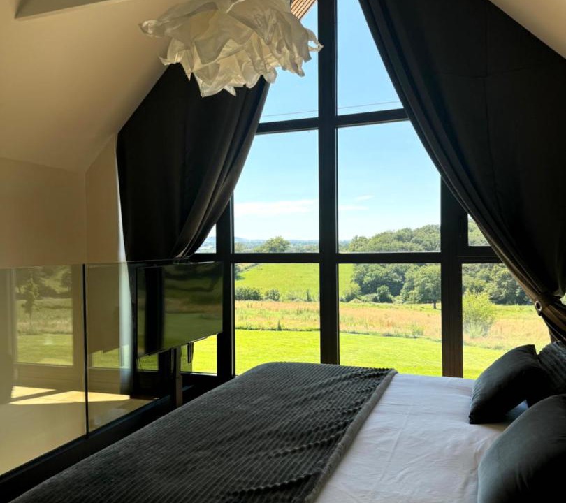 Photo of Bedroom in Artaix