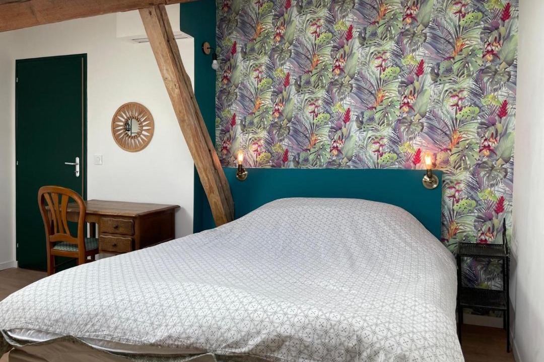 Photo of Bedroom in Saint-Jean-de-Vaux