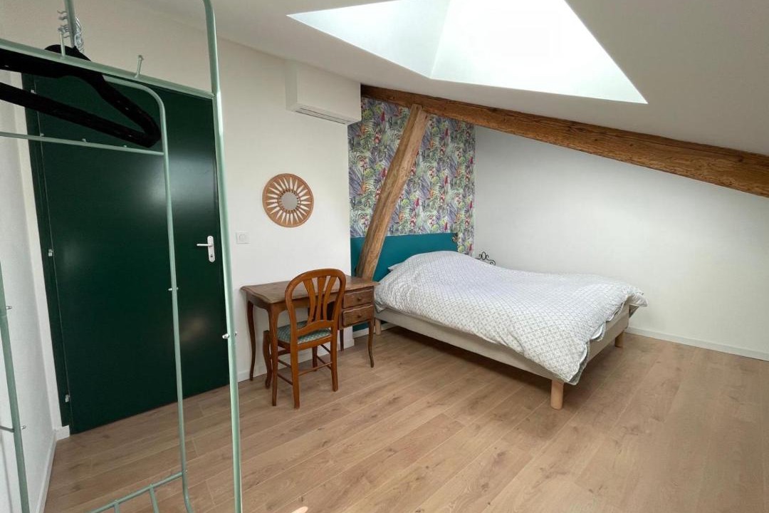 Photo of Bedroom in Saint-Jean-de-Vaux