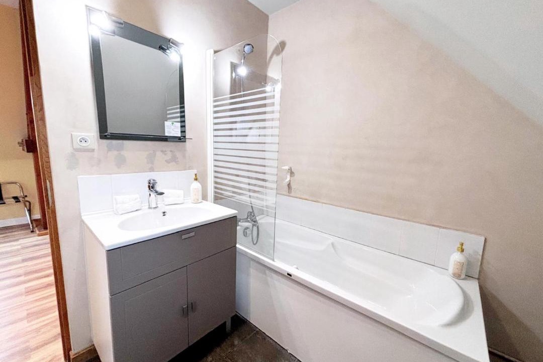 Photo of Bathroom in Belleme