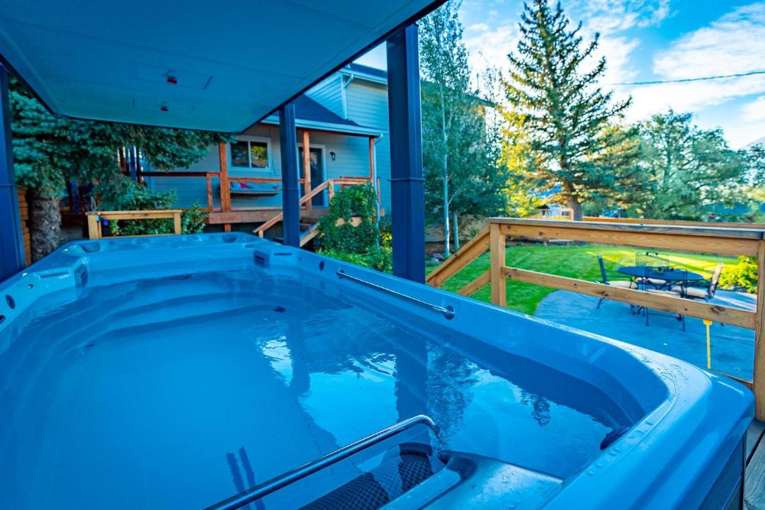 Photo of Others in Livingston