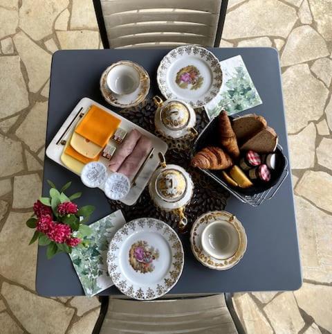 Photo of Others in Grezels