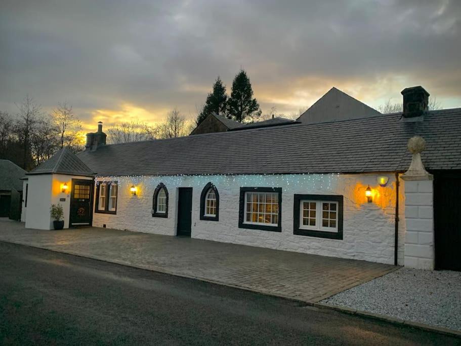 Photo of Others in Dalry