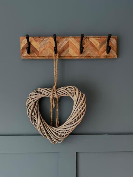 Photo of Others in Dalry