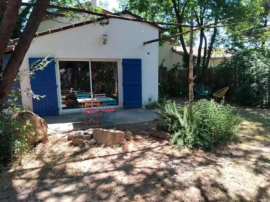 Photo of Others in Bagard