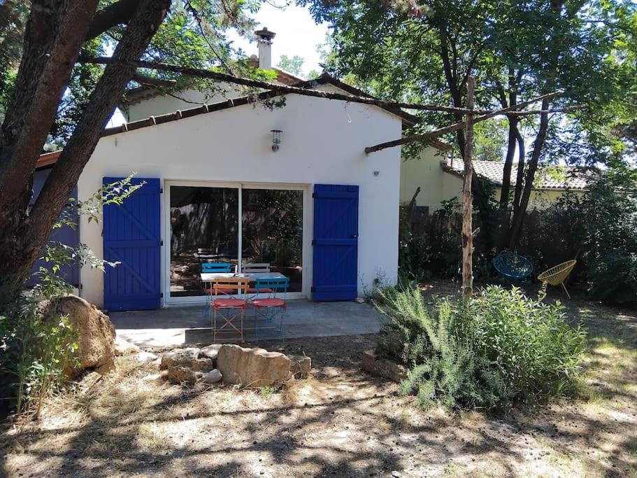 Photo of Others in Bagard