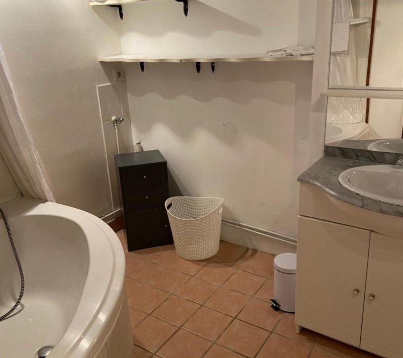 Photo of Bathroom in Lachy