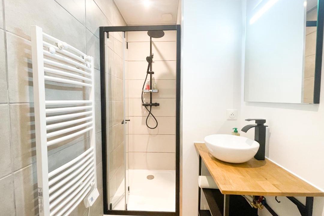 Photo of Bathroom in Saint-Pierre