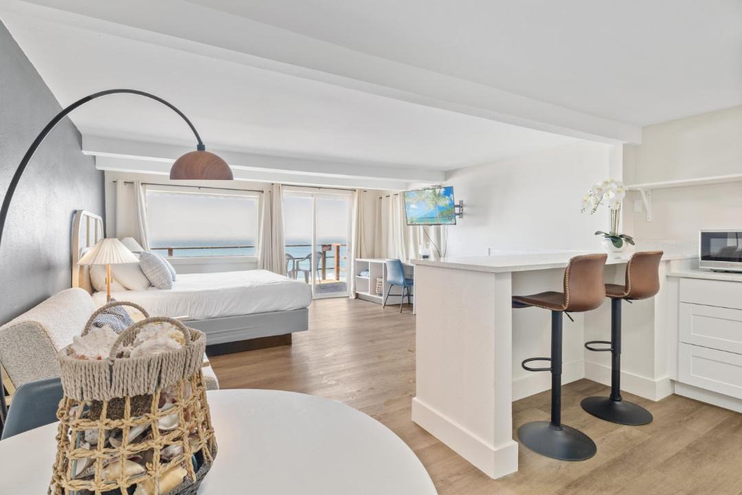 Photo of Others in Lincoln City