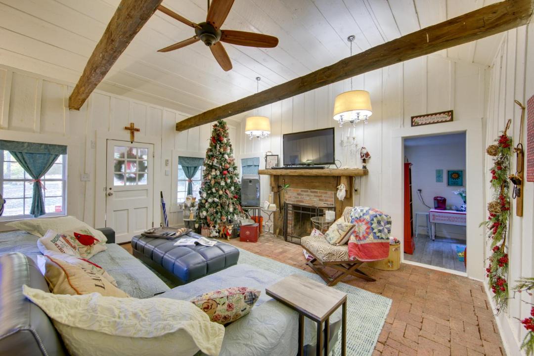 Photo of Livingroom in Marshall