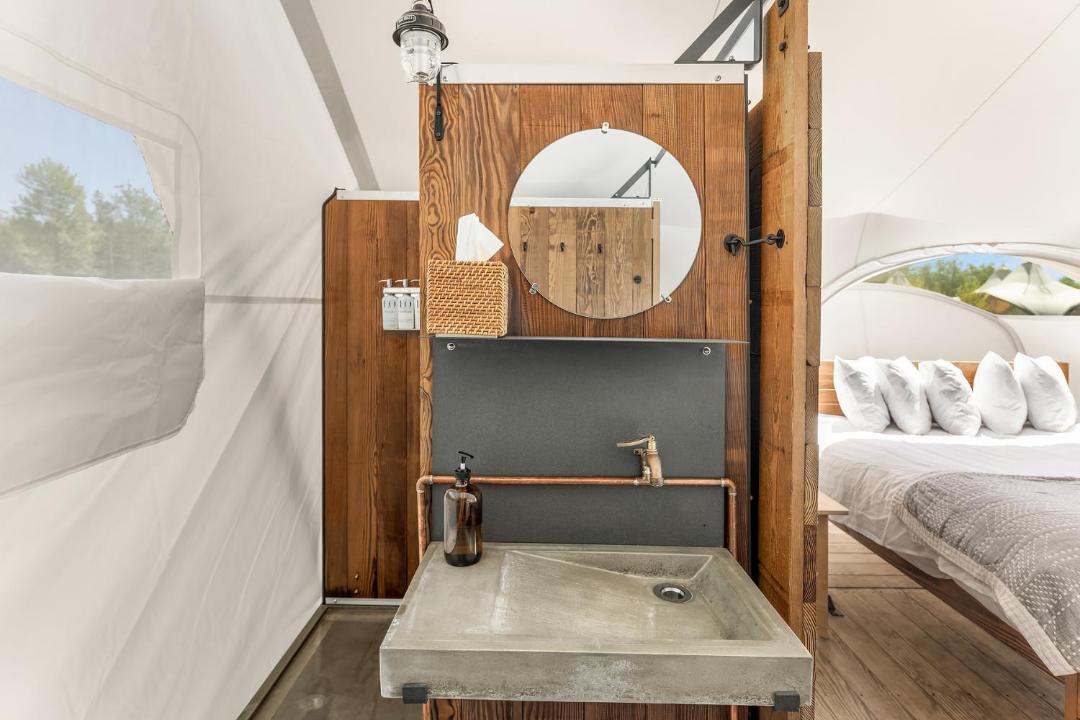 Photo of Others in Surry