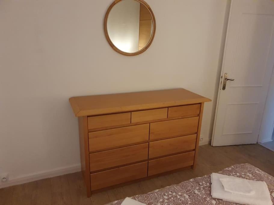 Photo of Others in Orly