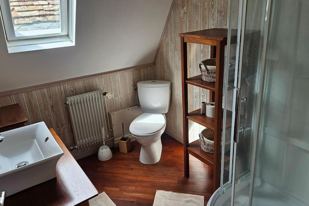 Photo of Bathroom in Noizay