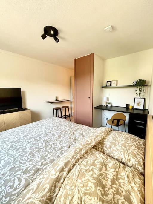 Photo of Bedroom in Vauban Esquermes