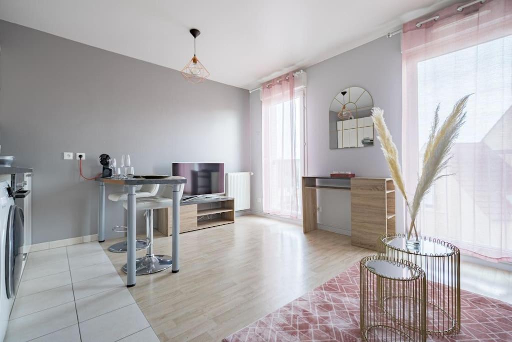 Photo of Others in Vigneux-sur-Seine