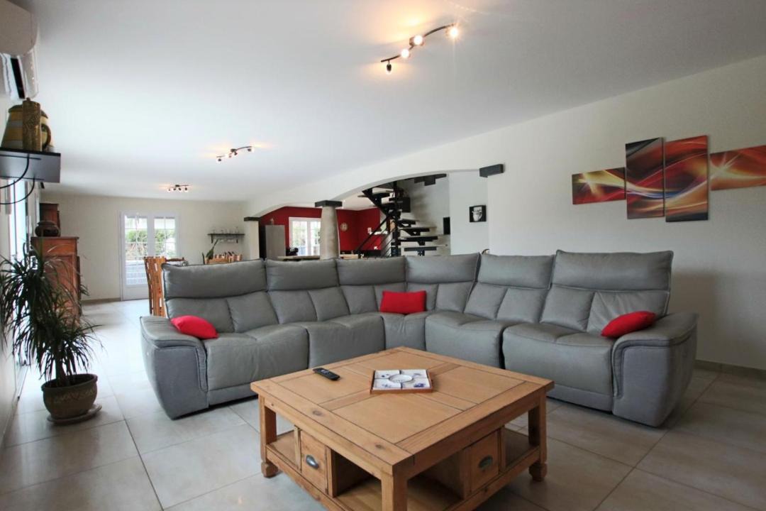 Photo of Livingroom in Ahaxe-Alciette-Bascassan