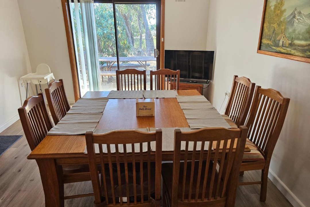 Photo of Others in Hepburn