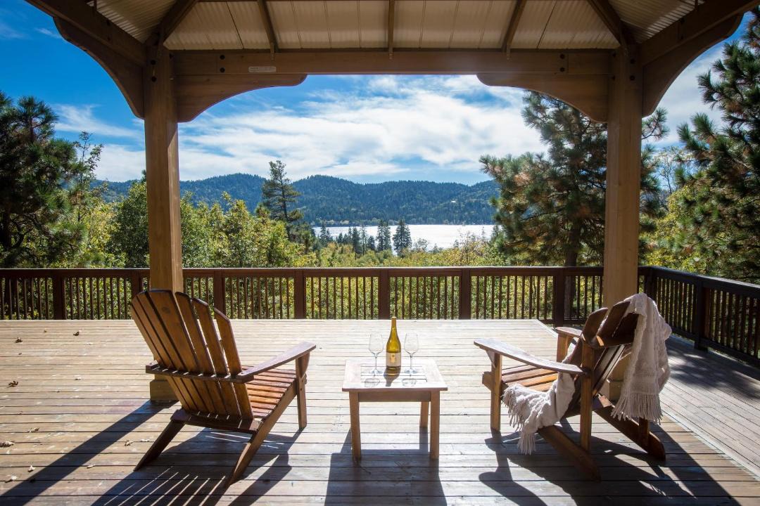 Photo of Patio Balcony in Lake Arrowhead