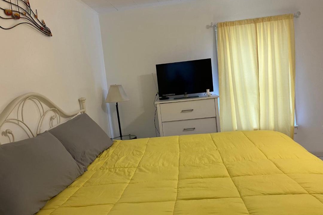 Photo of Bedroom in Hannibal