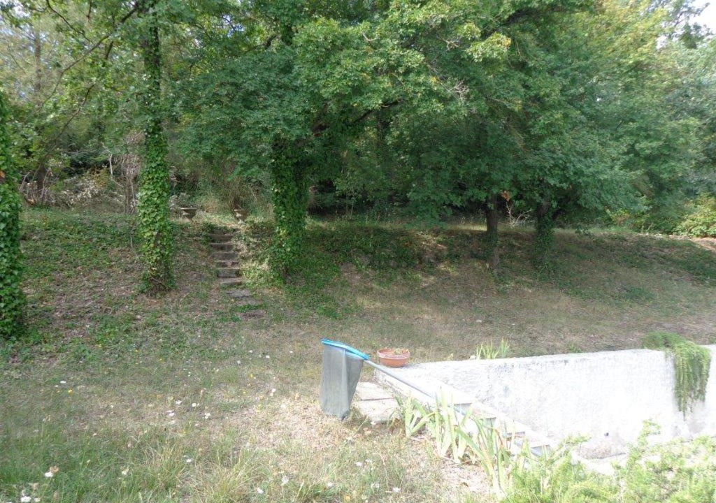Photo of Others in Peypin