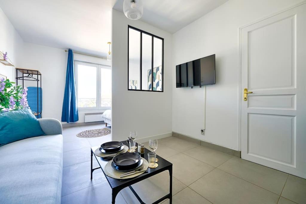 Photo of Others in Montgeron