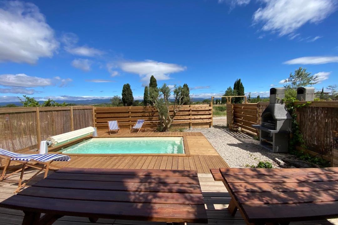 Photo of Others in Homps