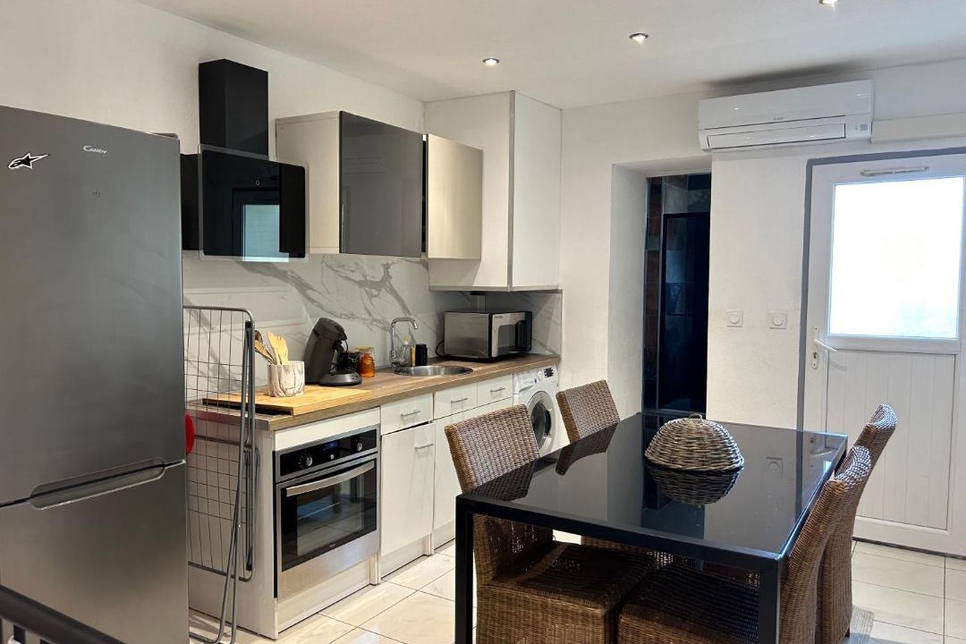 Photo of Kitchen in Le Bourg