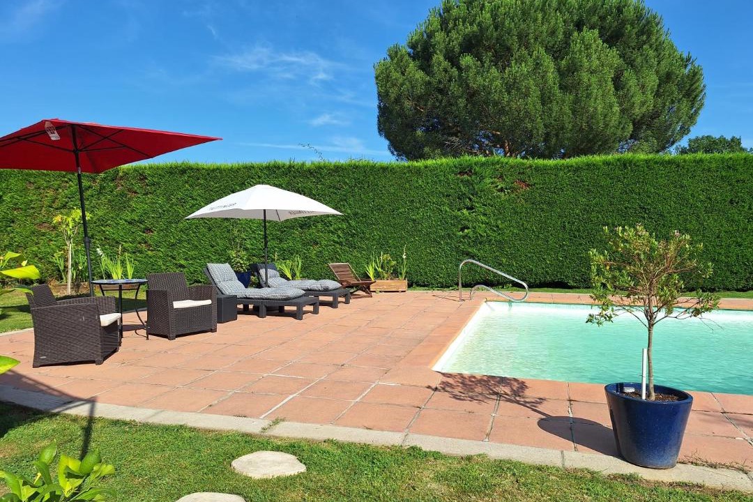 Photo of Others in Saint-Sulpice