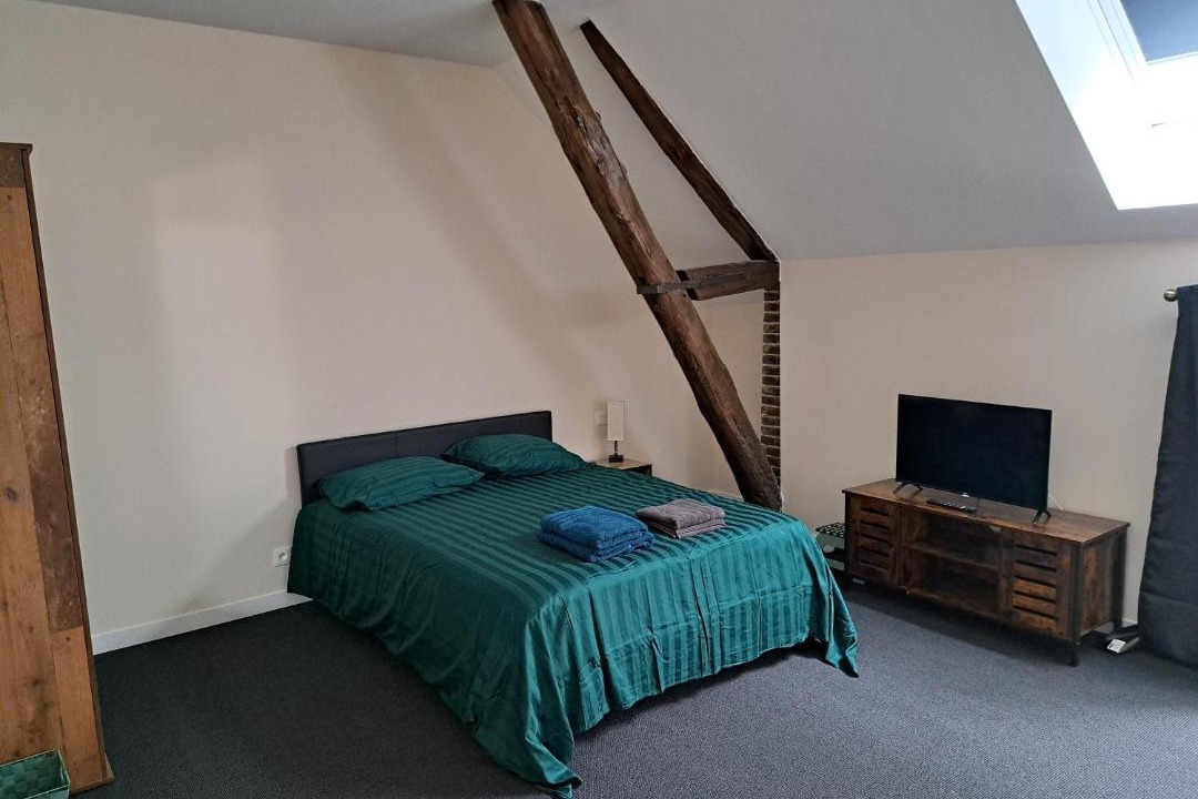 Photo of Bedroom in Le Pavillon-Sainte-Julie