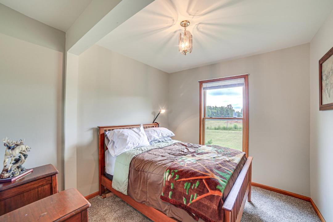 Photo of Bedroom in Germfask
