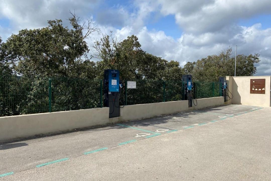 Photo of Others in Garrigues