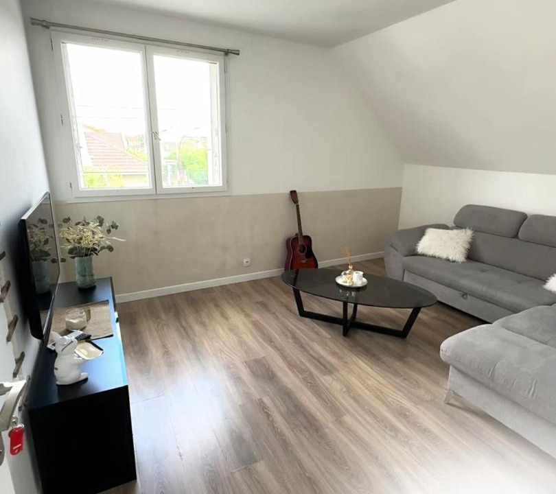 Photo of Livingroom in Bondy