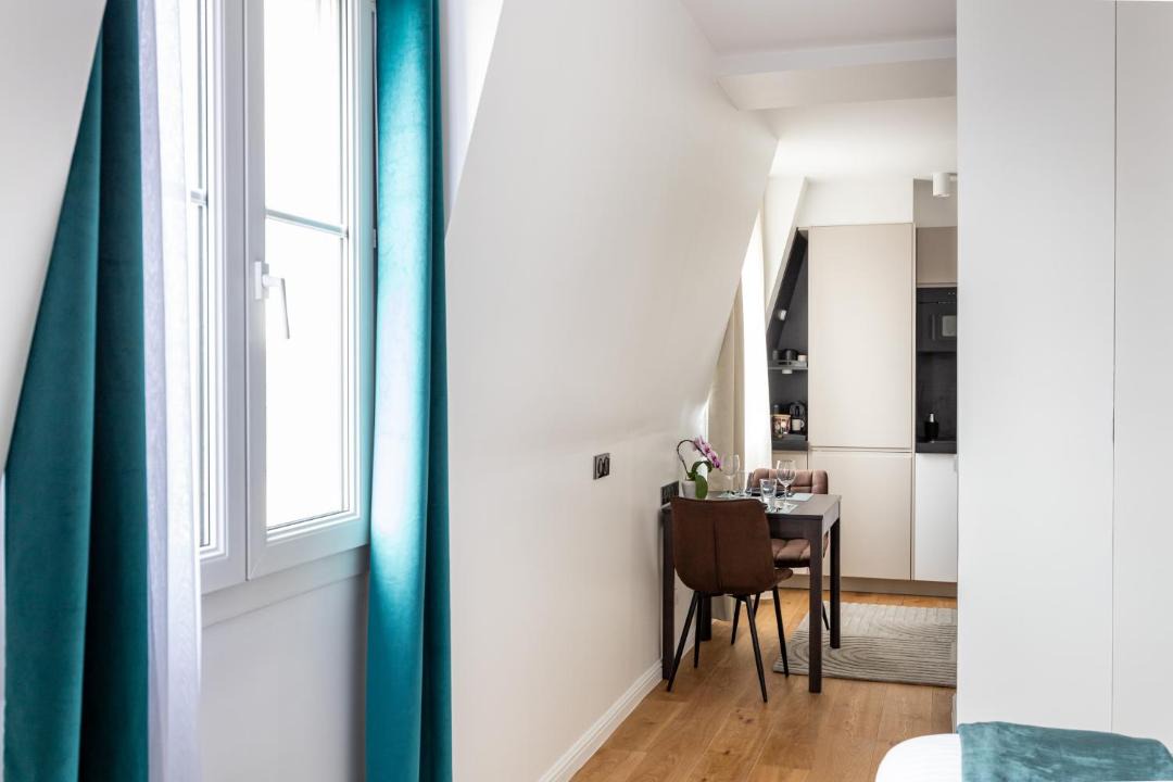 Photo of Others in Les Halles