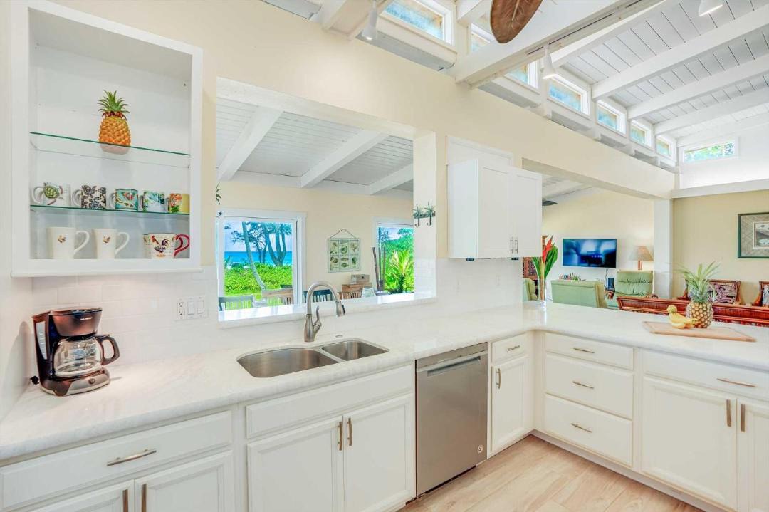 Photo of Kitchen in Anahola